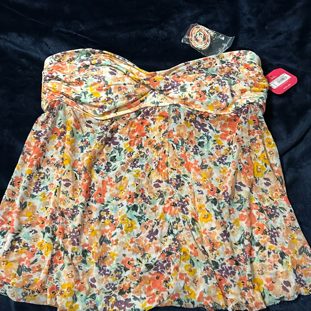 NWT! Floral maternity tankini.